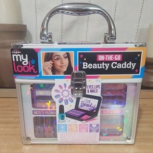 CRAZART ON-THE-GO BEAUTY CADDY